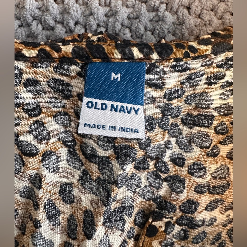 Old Navy Leopard Print Midi Dress in Brown and Black - Picture 3 of 14